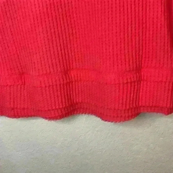 Soft Surroundings Coral Waffle Knit Long Sleeve Top Button Accent Size Medium - Picture 6 of 7